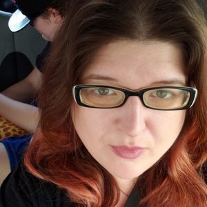 Meet your Posher, Crystal